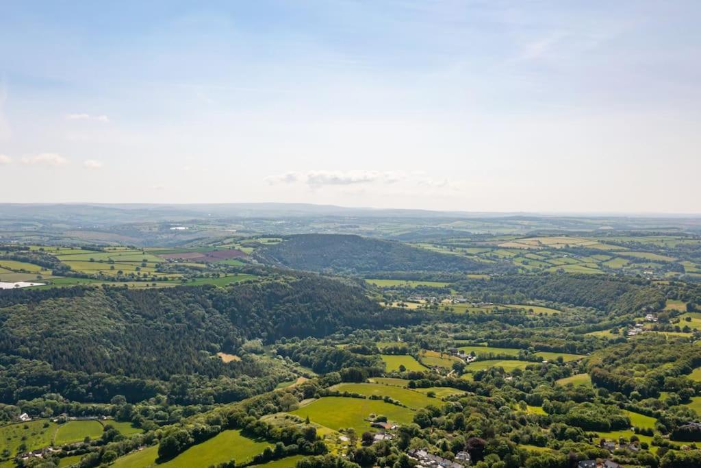 A Cornish Cabin In The Tamar Valley Gunnislake エクステリア 写真